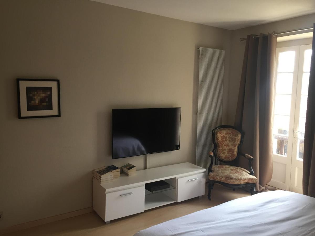 Maison En Perigord A 5 Mn A Pieds Du Centre Holiday home Sarlat-la-Caneda